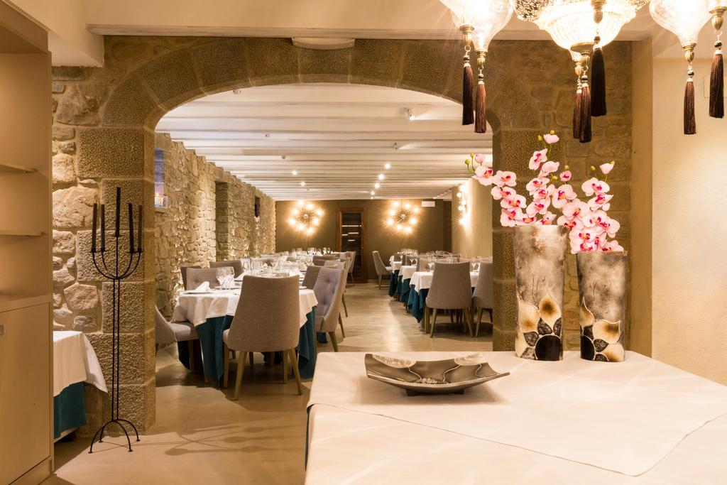 Sant Jordi Boutique Hotel Calella Kültér fotó Restaurant